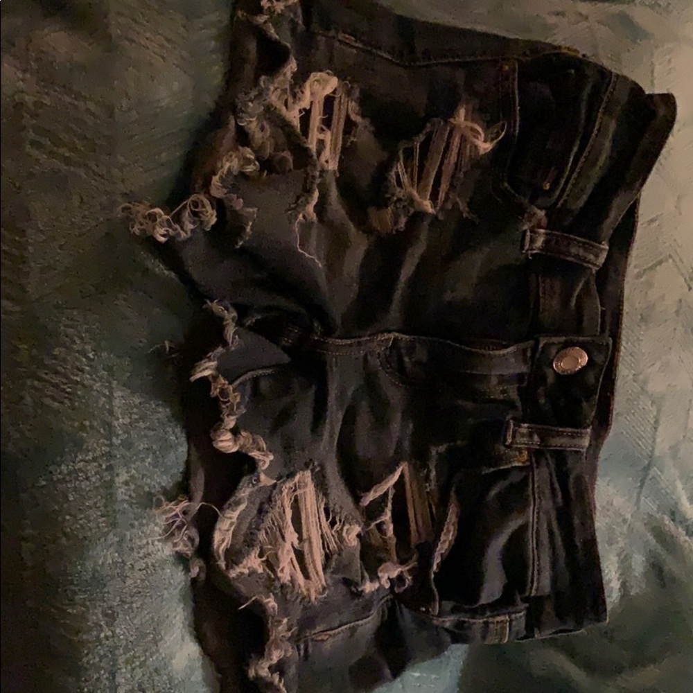 Distressed shorts
